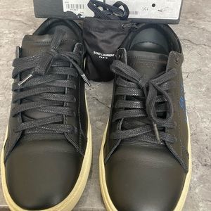 Worn few time Saint Laurent sneakers for women